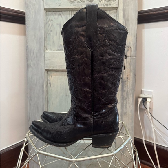 Circle G Shoes - Corral Women's Circle G Cross Black Crackle Embroidered Leather Western Boots 9